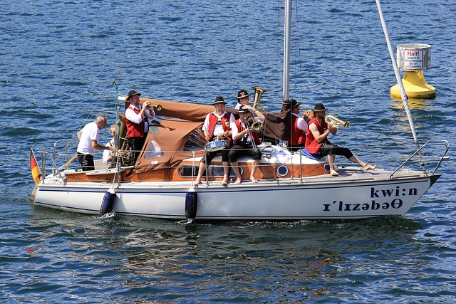 不仅是指这 不仅是指这